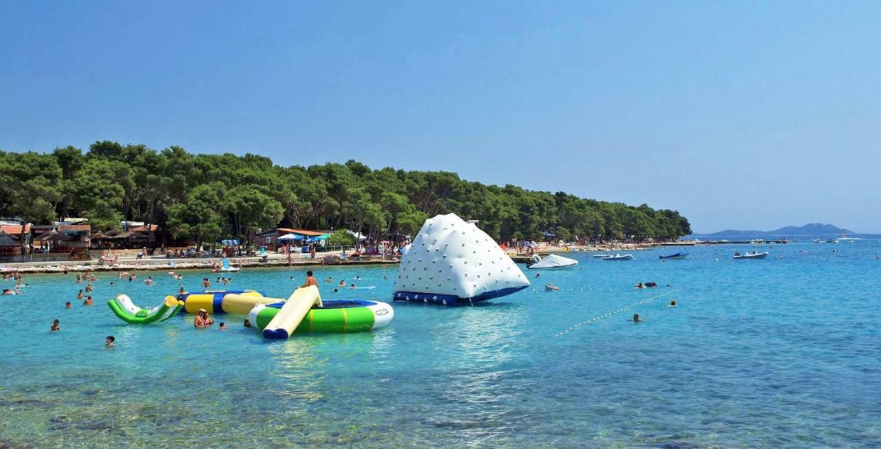 Mobile Starfish Iv Camp Biograd Campsite Biograd Na Moru